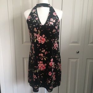 NWT LUSH Gigi Floral Velvet Dress Size S